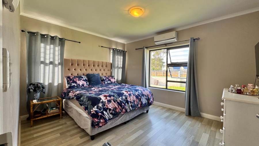 3 Bedroom Property for Sale in Fairview Eastern Cape